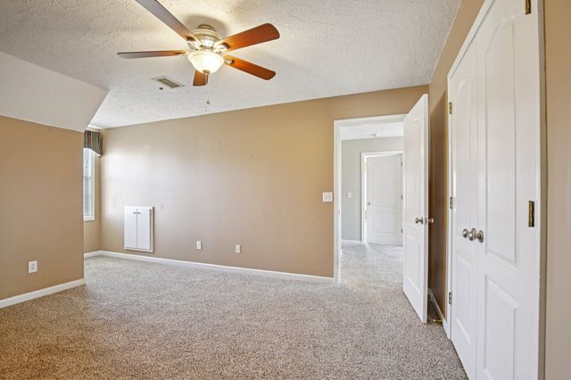 905 Hogan Dr, Murfreesboro, TN 37128