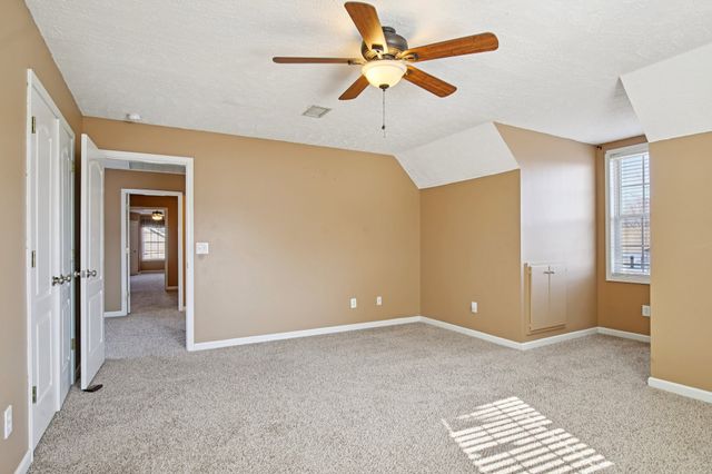 905 Hogan Dr, Murfreesboro, TN 37128