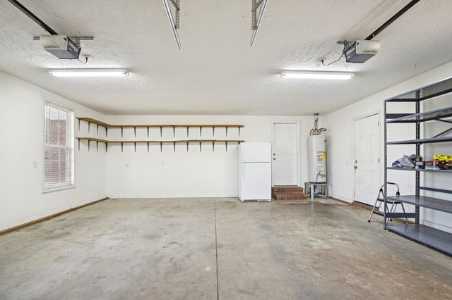 905 Hogan Dr, Murfreesboro, TN 37128