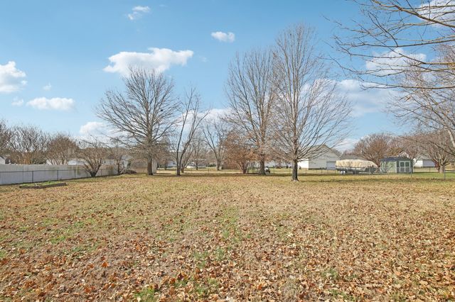 905 Hogan Dr, Murfreesboro, TN 37128