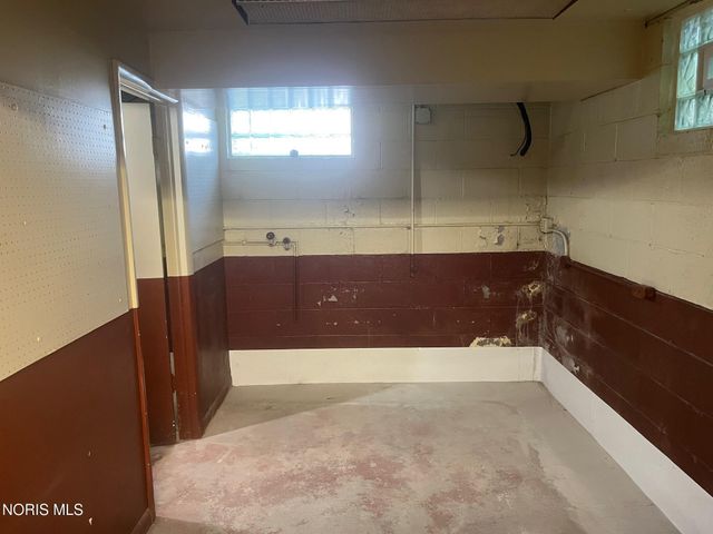 622 S Westwood Avenue, Toledo, OH 43609
