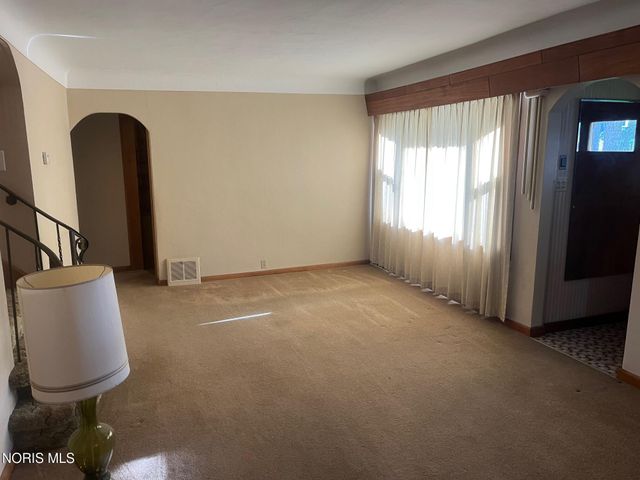 622 S Westwood Avenue, Toledo, OH 43609