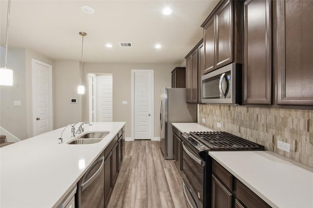 4106 Split Ivy Drive, Houston, TX 77080