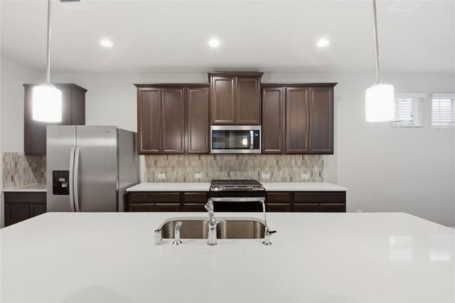 4106 Split Ivy Drive, Houston, TX 77080