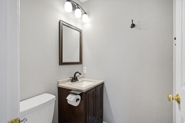 2009 IRIS DR, Columbia, MO 65202