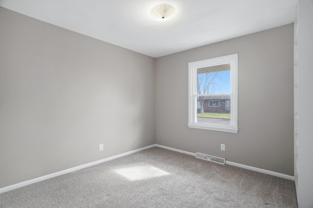 2009 IRIS DR, Columbia, MO 65202