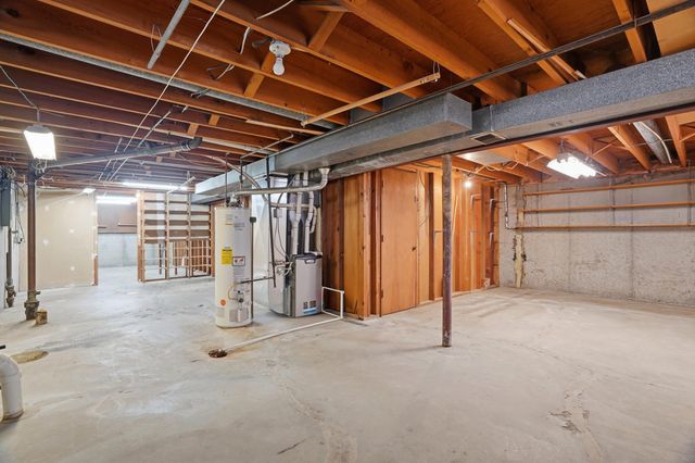 2009 IRIS DR, Columbia, MO 65202