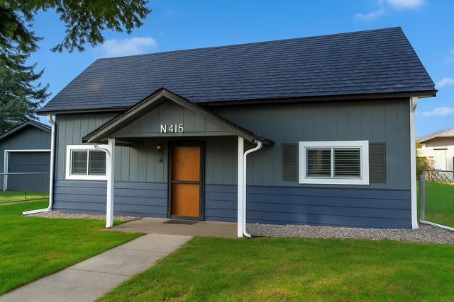 415 N Park Ave, Deer Park, WA 99006