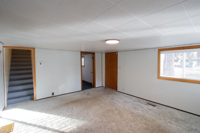 415 N Park Ave, Deer Park, WA 99006