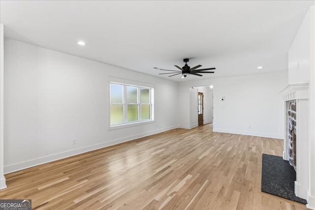 32 Church Street, Taylorsville, GA 30178