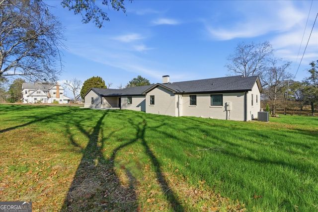 32 Church Street, Taylorsville, GA 30178