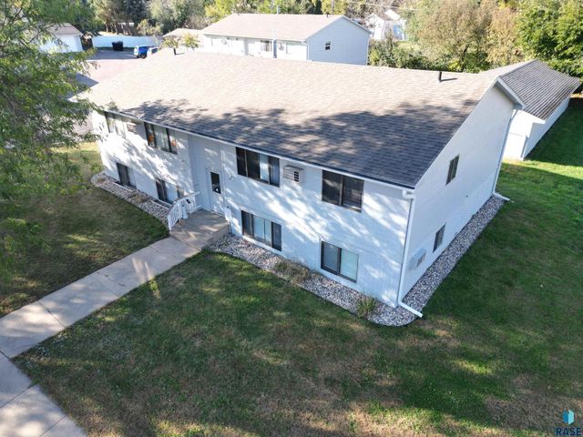 3705 S Cathy Ave Avenue, Sioux Falls, SD 57106