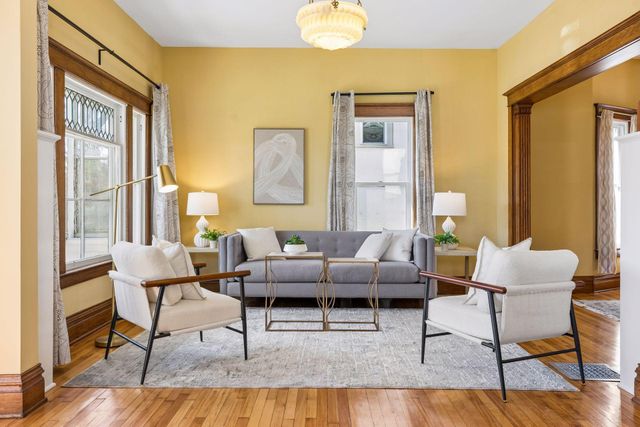 2614 Pleasant Avenue, Minneapolis, MN 55408