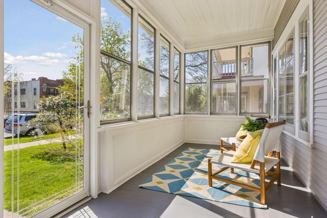 2614 Pleasant Avenue, Minneapolis, MN 55408