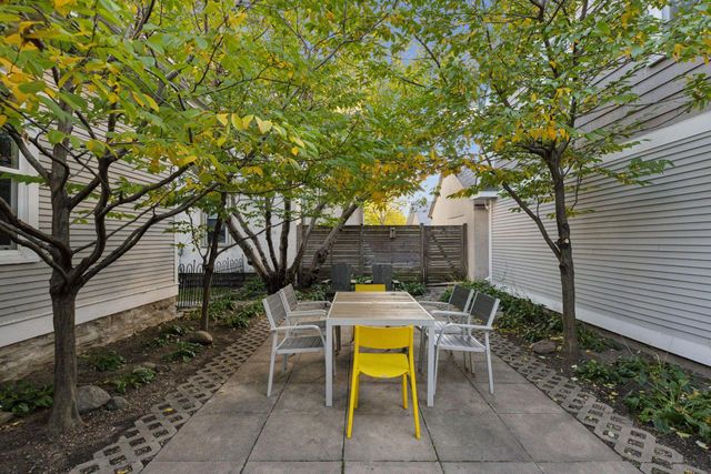 2614 Pleasant Avenue, Minneapolis, MN 55408