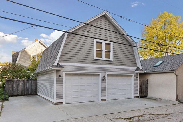 2614 Pleasant Avenue, Minneapolis, MN 55408