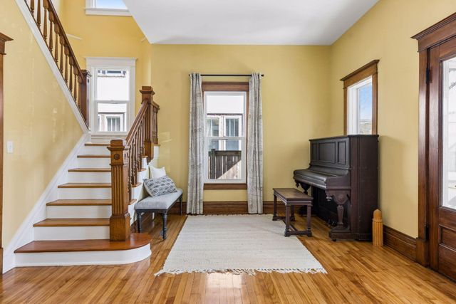 2614 Pleasant Avenue, Minneapolis, MN 55408