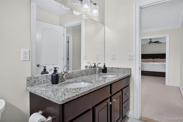 1465 Whispering Maples, Ann Arbor, MI 48108