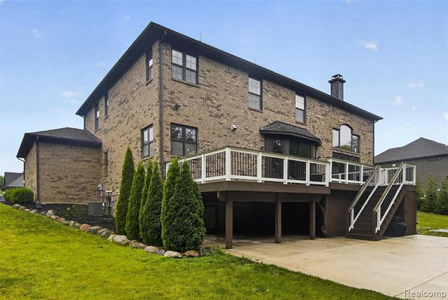 1465 Whispering Maples, Ann Arbor, MI 48108