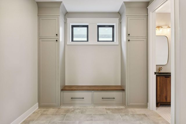 4509 Oxford Avenue, Edina, MN 55436