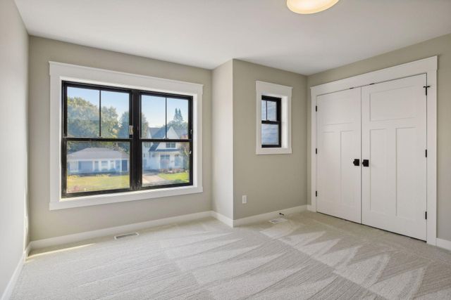 4509 Oxford Avenue, Edina, MN 55436