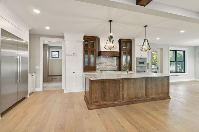 4509 Oxford Avenue, Edina, MN 55436