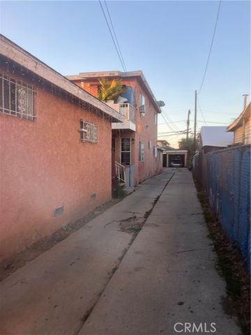 151 E 121st, Los Angeles, CA 90061