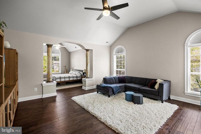 105 HICKORY CT, Mullica Hill, NJ 08062