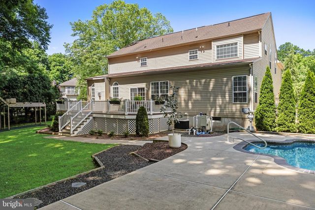 105 HICKORY CT, Mullica Hill, NJ 08062