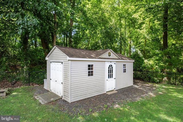 105 HICKORY CT, Mullica Hill, NJ 08062
