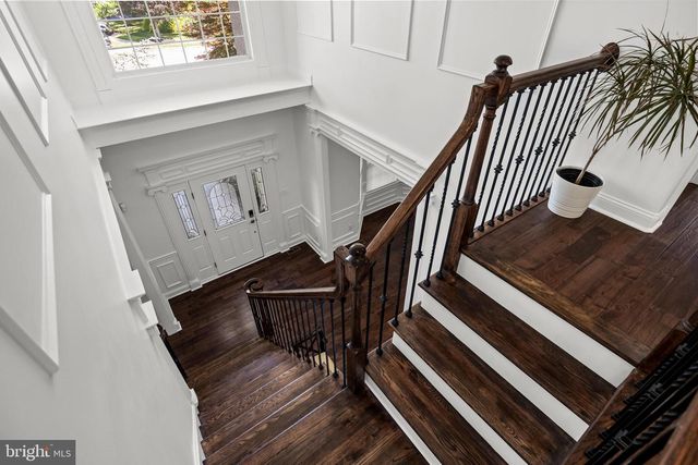 105 HICKORY CT, Mullica Hill, NJ 08062