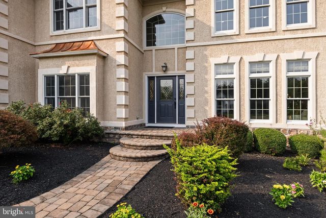 108 PREAKNESS DR, Mullica Hill, NJ 08062