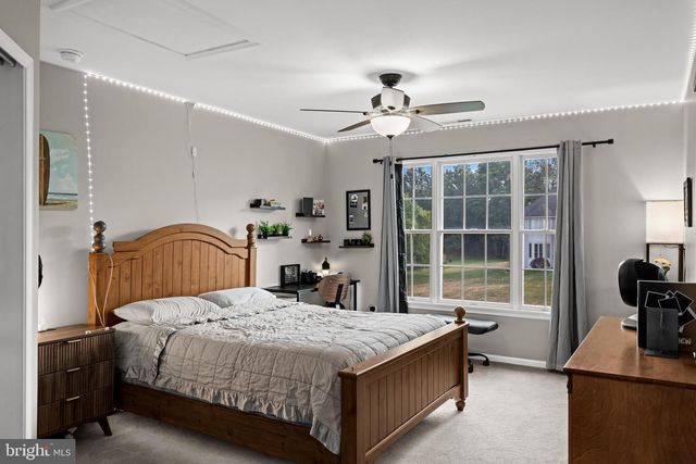 108 PREAKNESS DR, Mullica Hill, NJ 08062