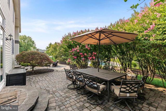 108 PREAKNESS DR, Mullica Hill, NJ 08062