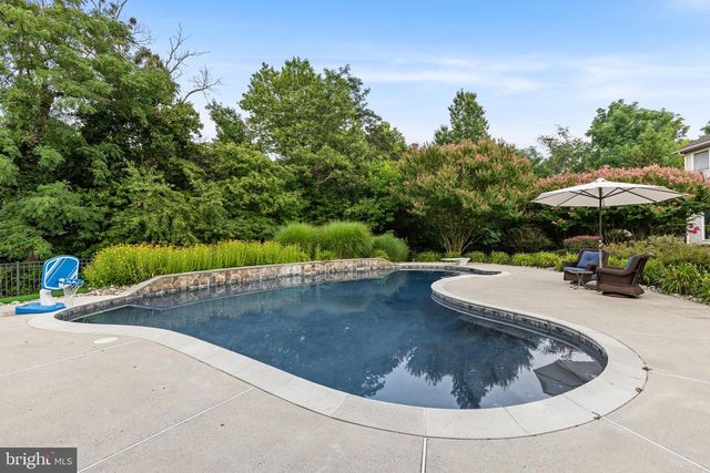 108 PREAKNESS DR, Mullica Hill, NJ 08062