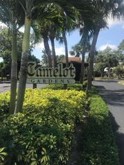 303 SE Castle Ct # 3-C, Port St Lucie, FL 34952