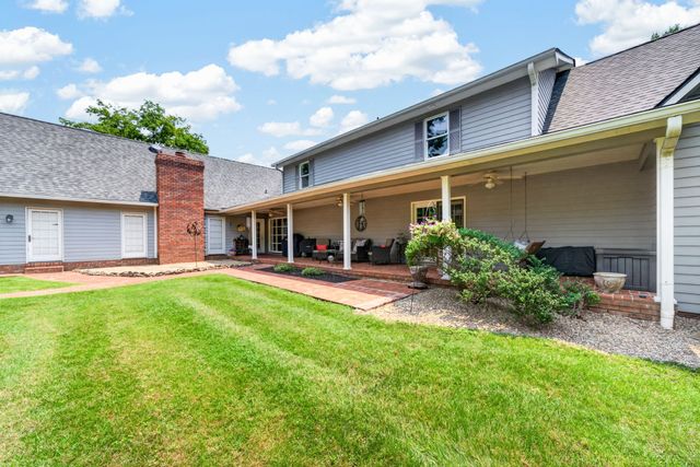 1401 Denny Rd, Cookeville, TN 38506
