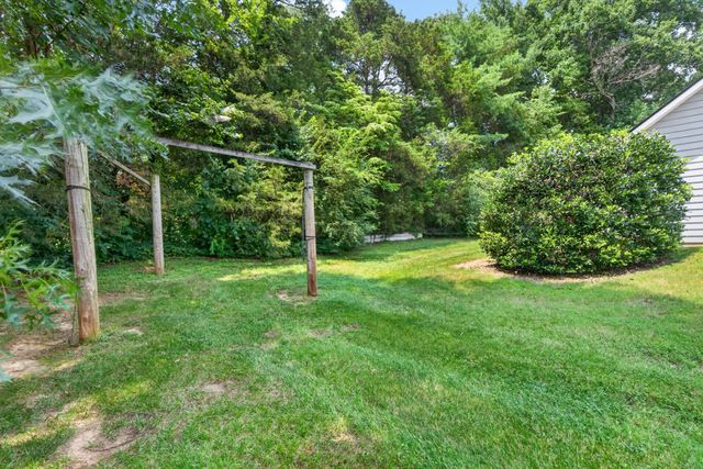 1401 Denny Rd, Cookeville, TN 38506