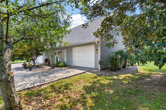 1401 Denny Rd, Cookeville, TN 38506