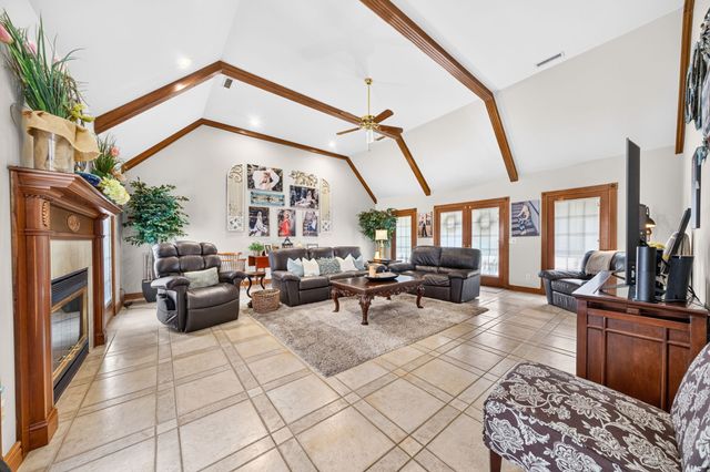 1401 Denny Rd, Cookeville, TN 38506