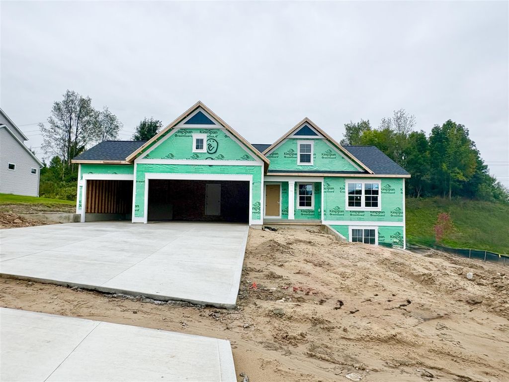 5925 Valley Point Drive, Caledonia, MI 49316