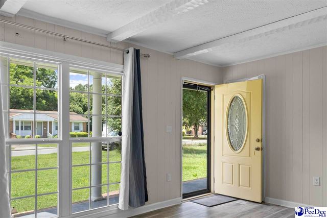 208 Huggins Street, Marion, SC 29571