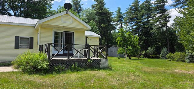 17 Mobile Coach Lane, Mont Vernon, NH 03057