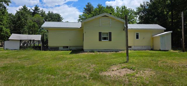 17 Mobile Coach Lane, Mont Vernon, NH 03057