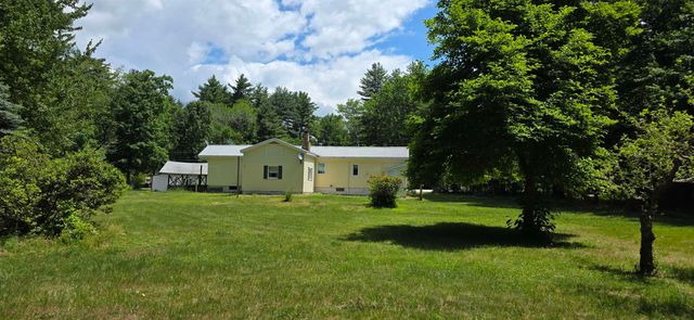 17 Mobile Coach Lane, Mont Vernon, NH 03057