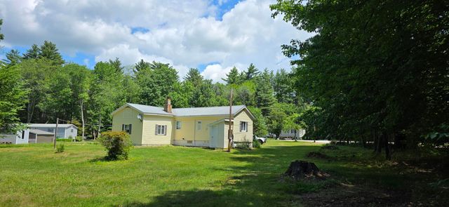 17 Mobile Coach Lane, Mont Vernon, NH 03057