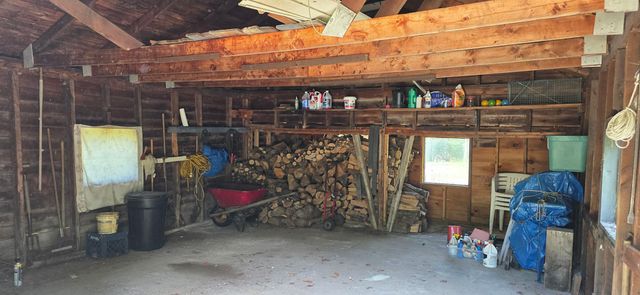 17 Mobile Coach Lane, Mont Vernon, NH 03057