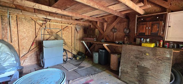 17 Mobile Coach Lane, Mont Vernon, NH 03057