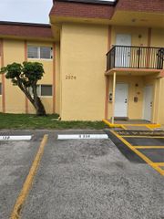 2974 NW 55th Ave 2B, Lauderhill, FL 33313