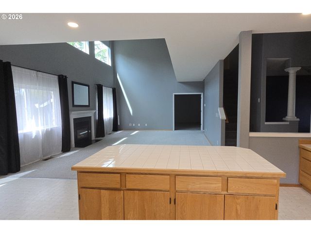 13614 Sw NORTHVIEW Dr, Tigard, OR 97223